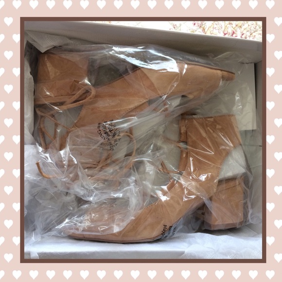 Steve Madden Suede Lace-up Block Heel sandals ❤️ - Picture 5 of 8